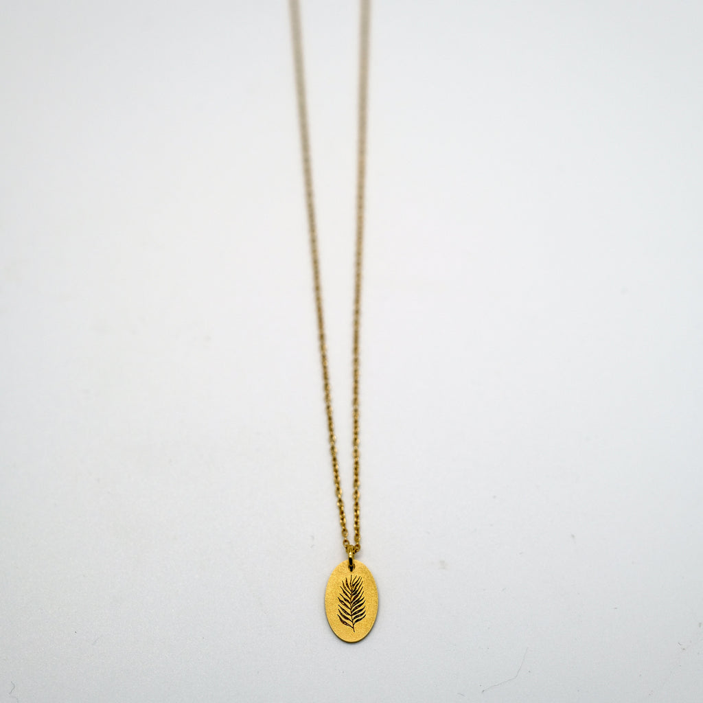 MOM Necklace