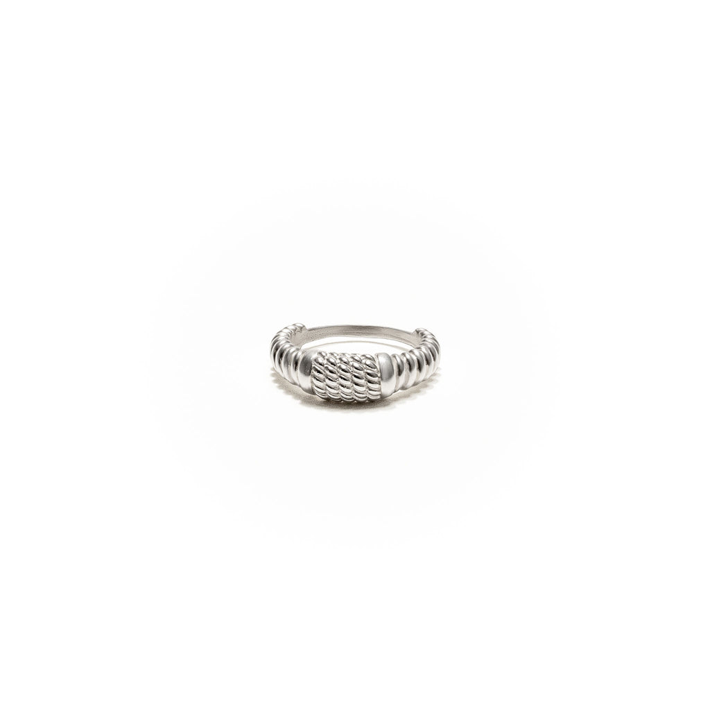 female ring, 925 silver, handmade, iGi jewelry